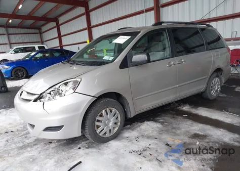 2006 Toyota Sienna Le z USA, uszkodzony, nr VIN 5TDZA23C26S574112